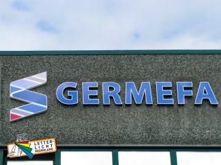 Gevelbelettering losse doosletters voorzien van Led